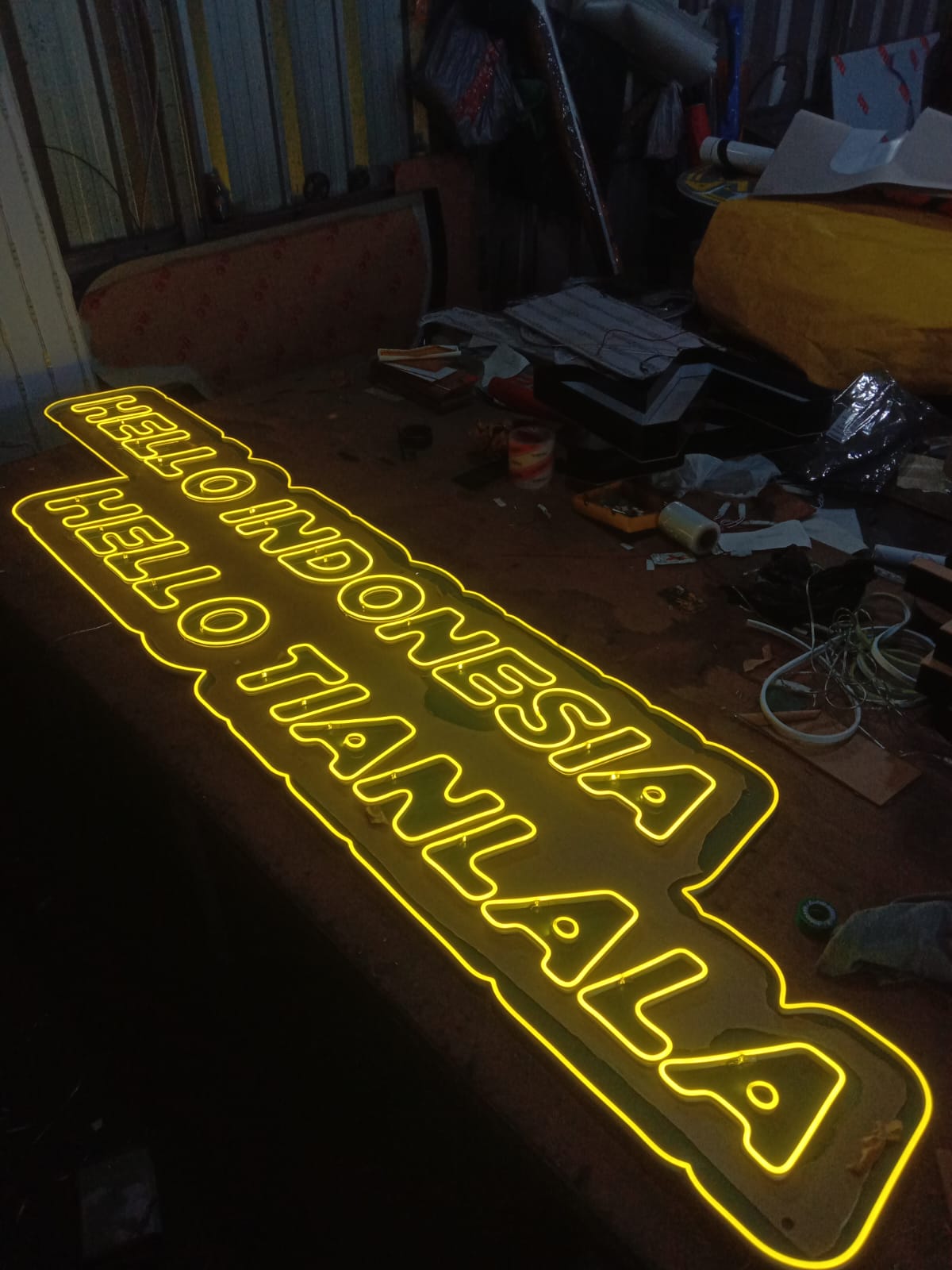 Neon Flex hasil pengerjaan Neonika Advertising Bandung 7