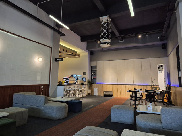Garasi 66 Cafe