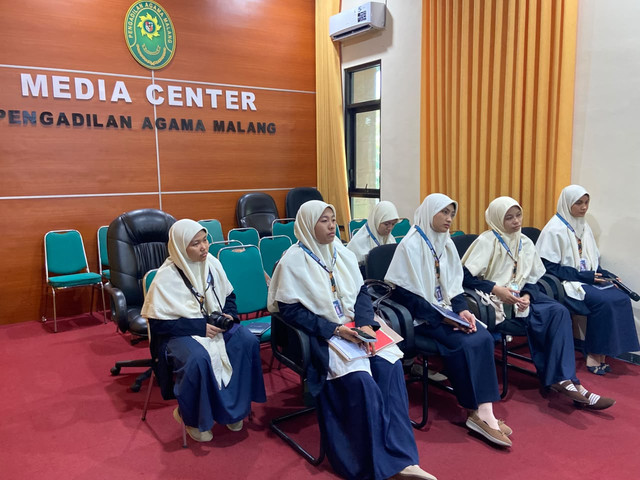Studi-Pengayaan-UNIDA-Gontor-3