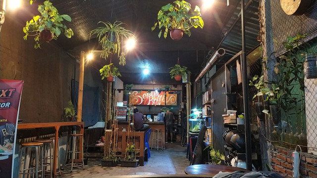 Sendja Koffie Salatiga