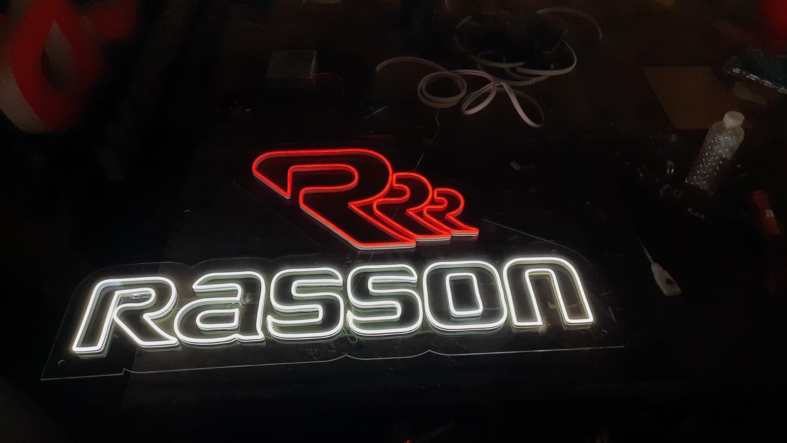 Neon Flex hasil pengerjaan Neonika Advertising Bandung 3