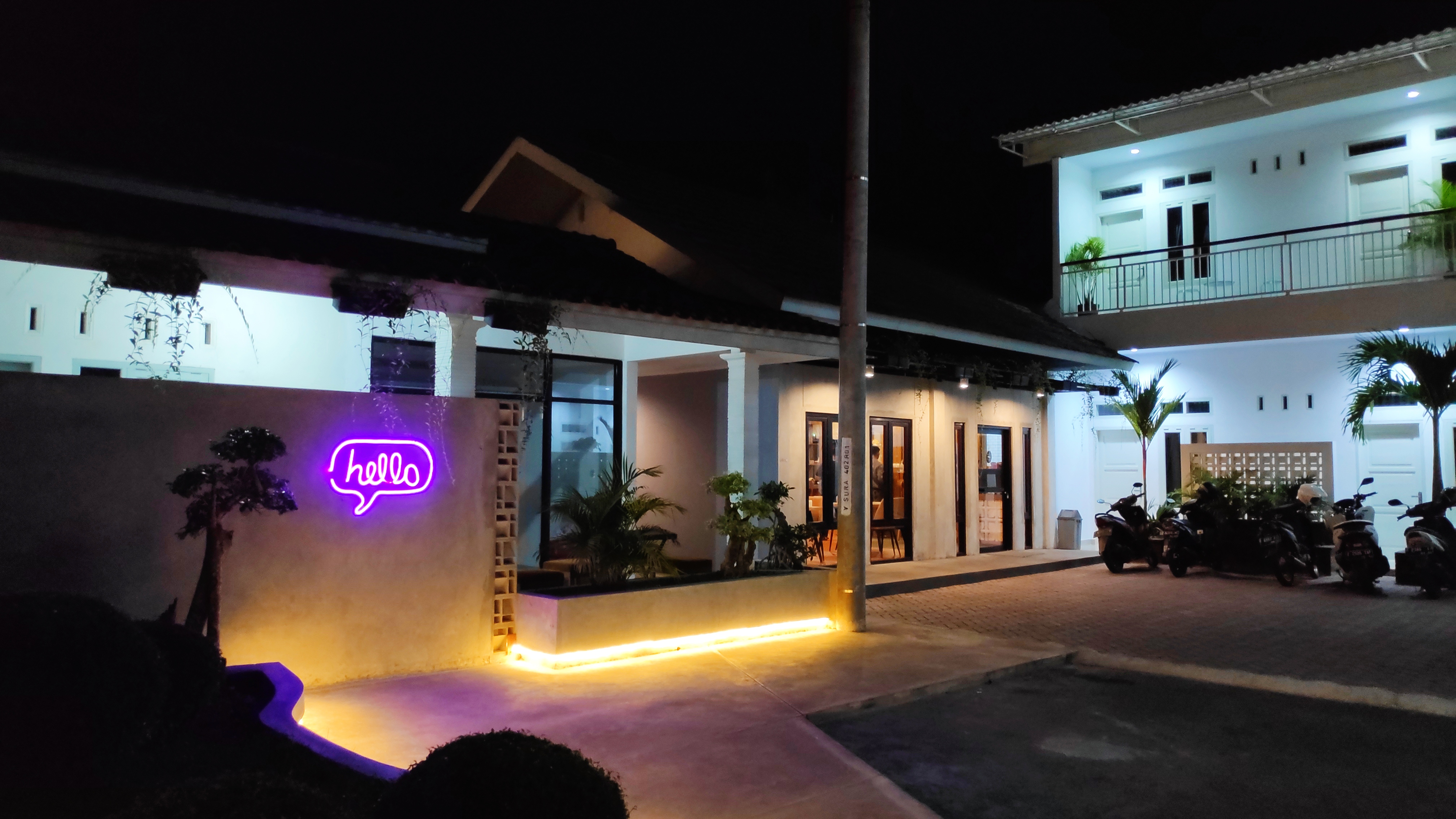 Backyard Cafe and Eatery