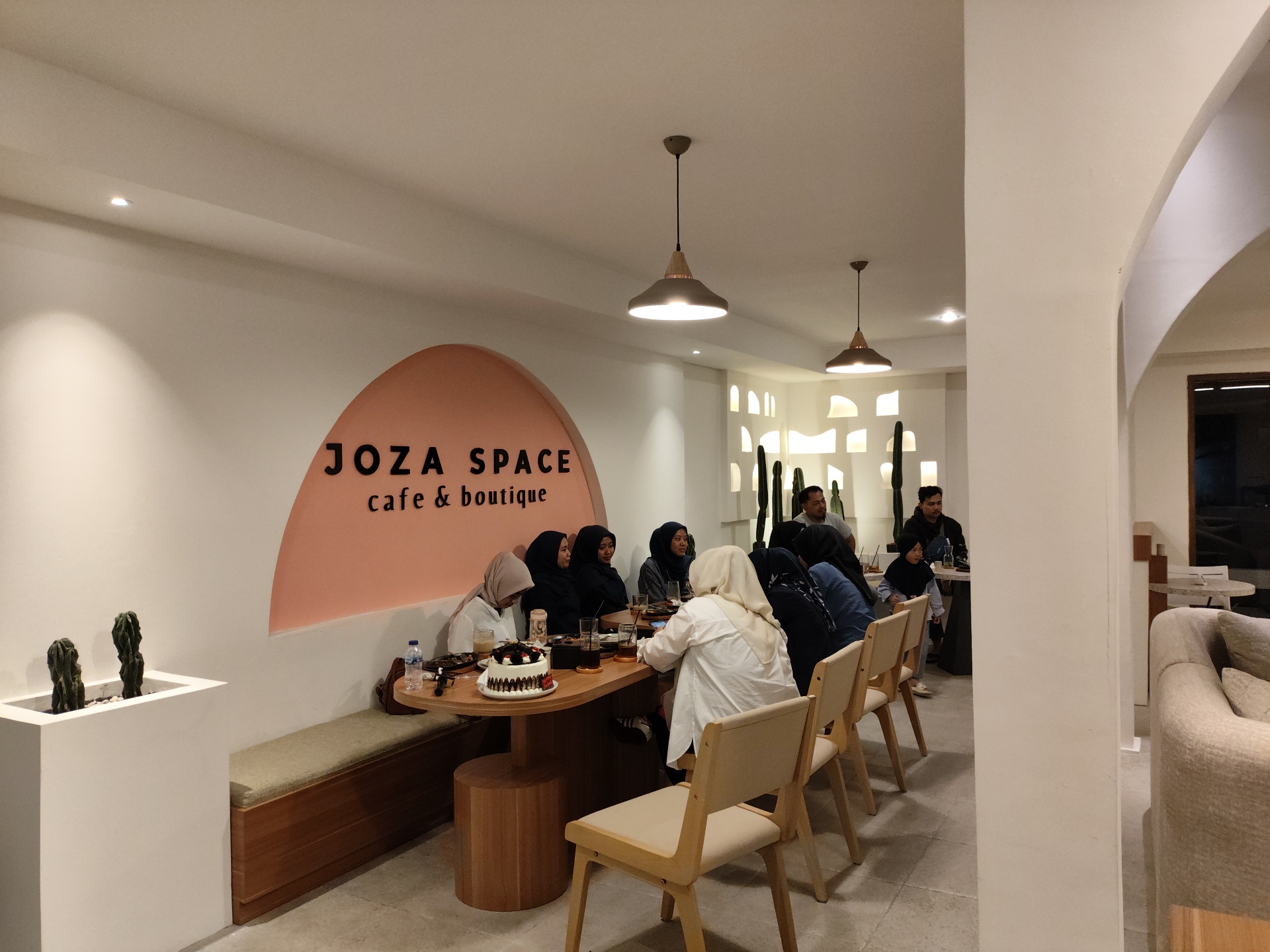 Joza Space Cafe and Boutique