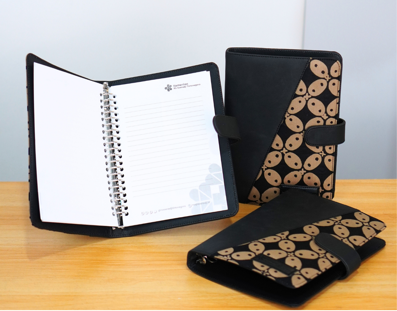 Buku Agenda Binder Model Raya untuk Souvenir Acara Seminar Nasional