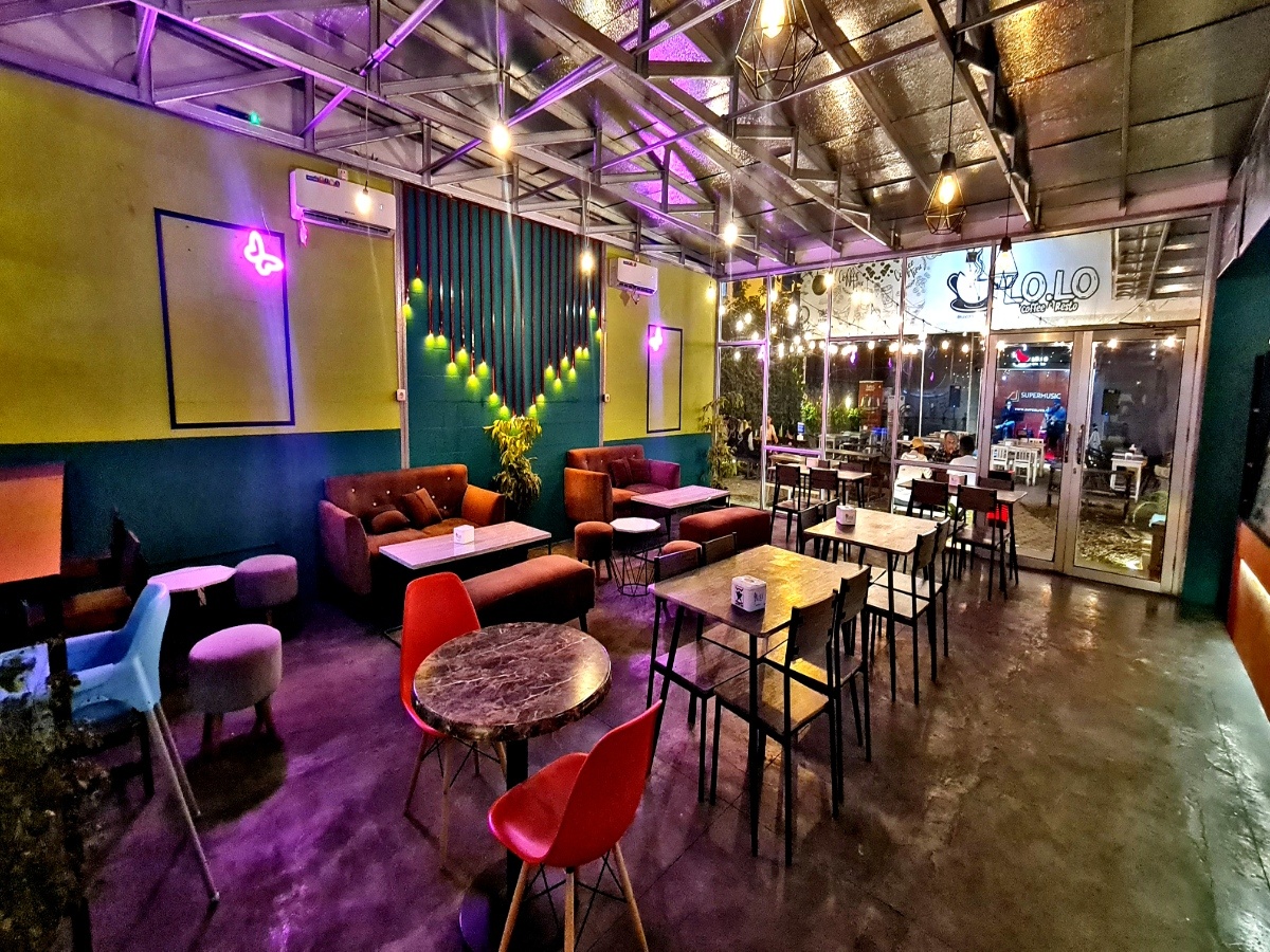 LO.LO Coffee & Resto Indramayu