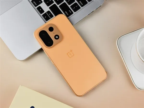 OnePlus Turbo 6X Pro: Baterai 8000mAh, Layar AMOLED 144Hz, Harga Rp 4 Jutaan