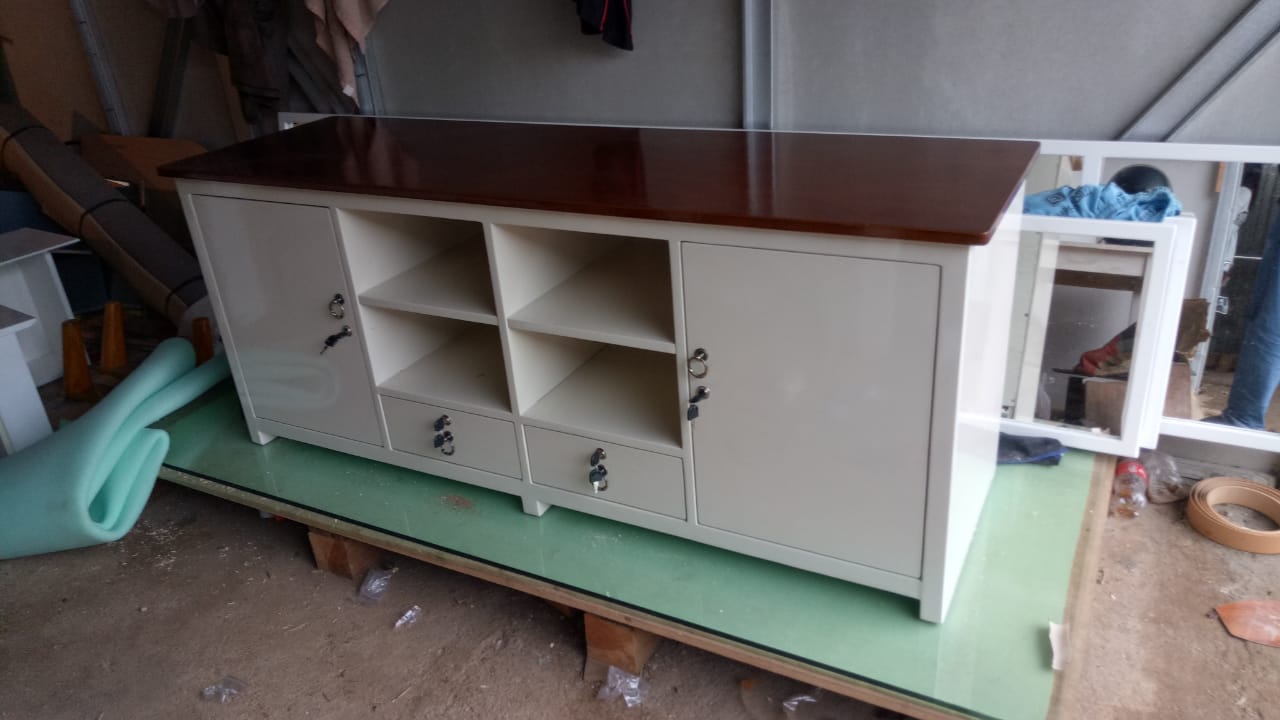 Meja TV & Lainnya custom hasil pengerjaan Sofa Depok by Yenia