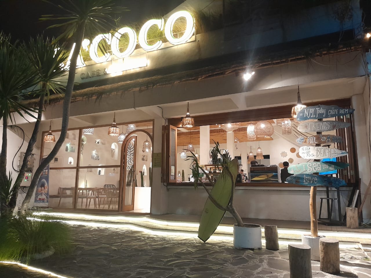 LA'coco cafe
