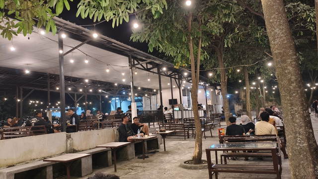 Circuit Cafe