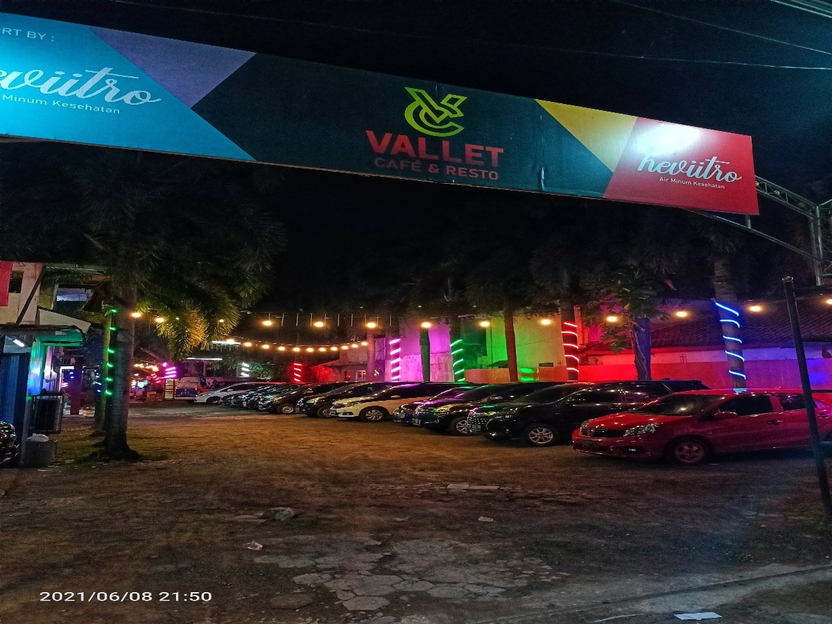 Vallet Cafe Subang