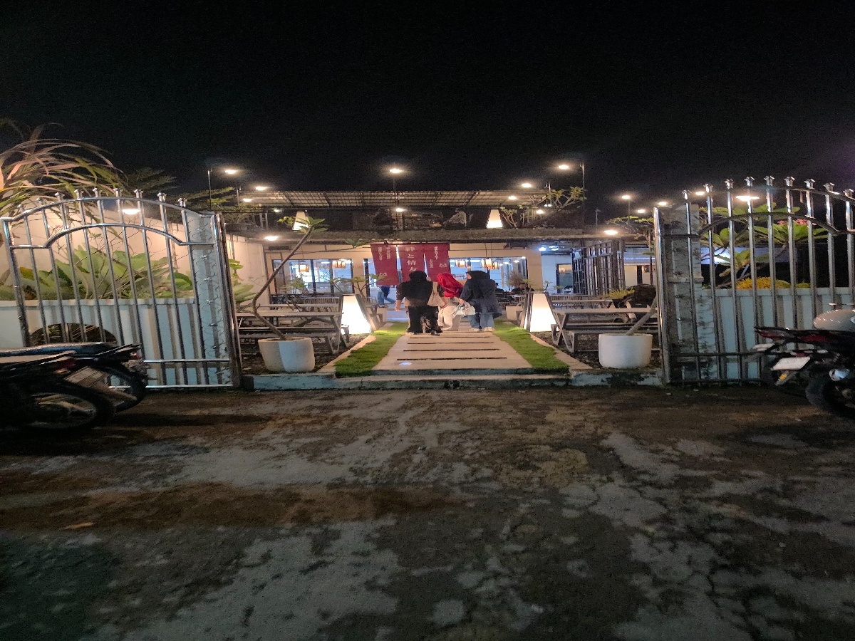 OTAKU Coffee & Roastery Awirarangan