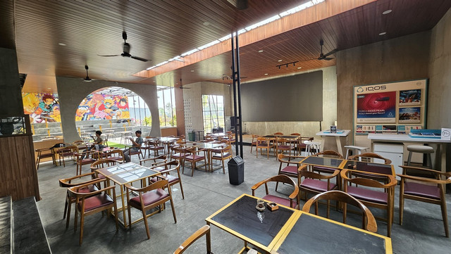 MPIX by the Basecamp cafe