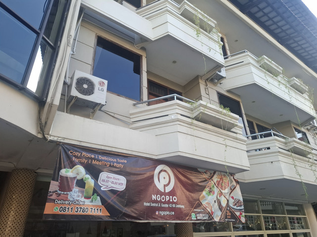 Ngopio Coffee Eatery