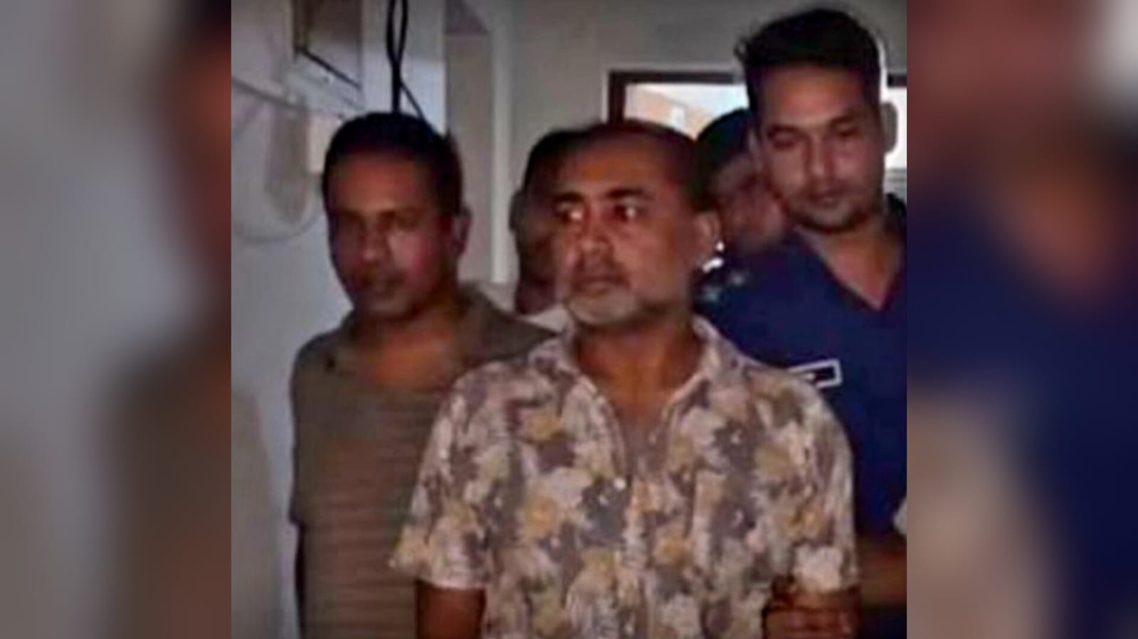 পুলিশ সদস্যকে প্রকাশ্যে চড়, কারাগারে সেই নয়ন