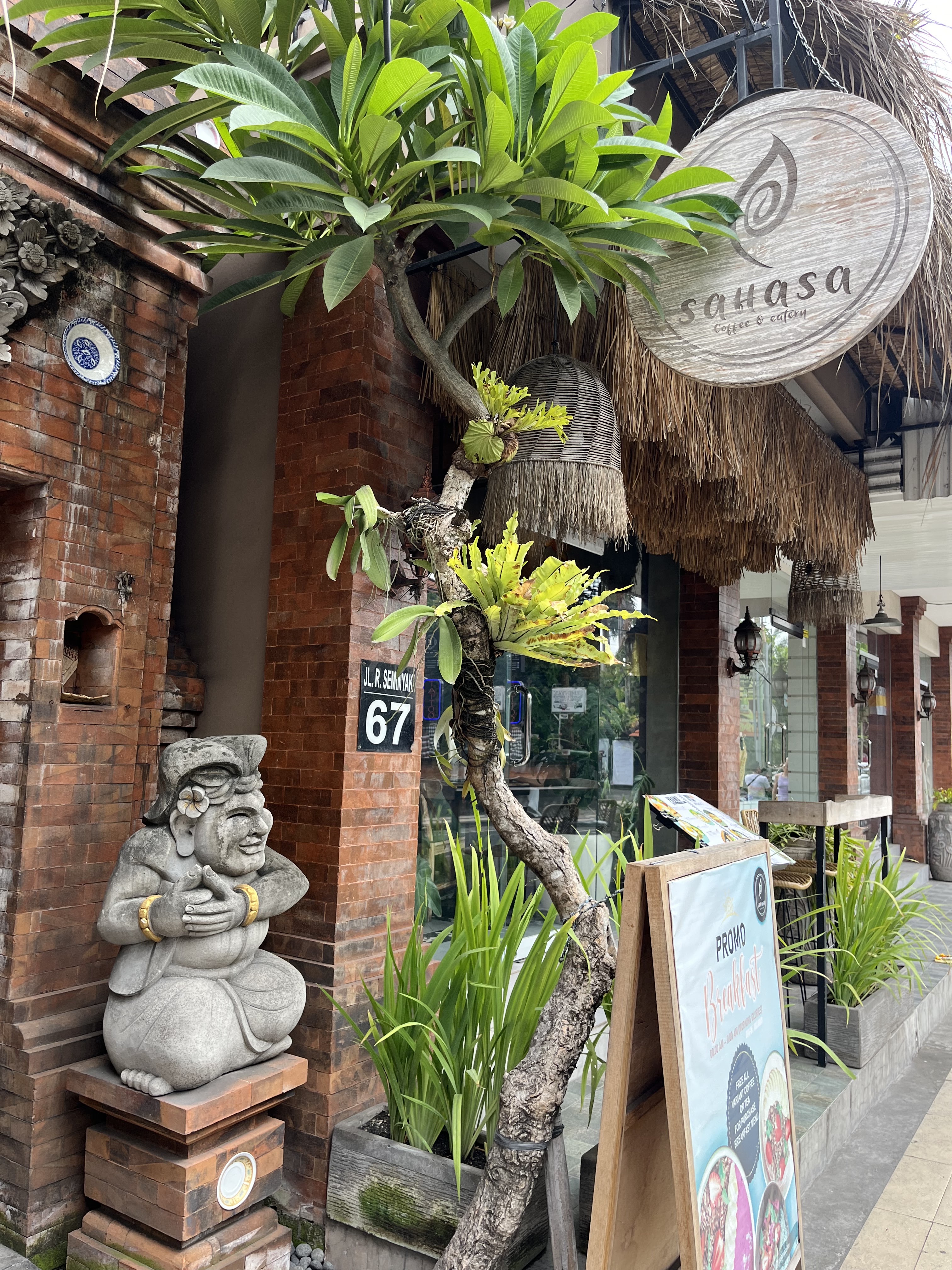 Sahasa Coffee and Eatery