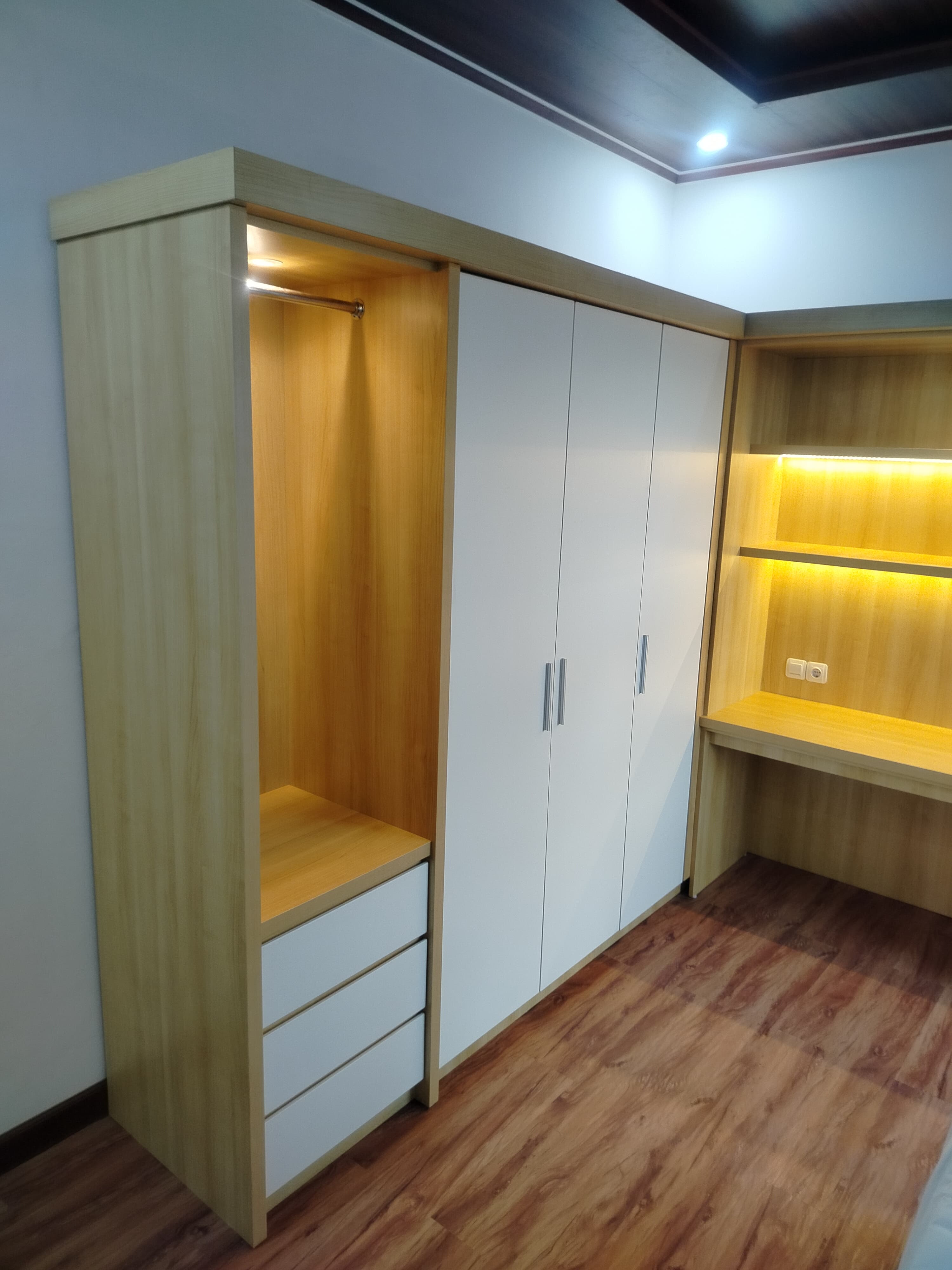 Customer Project custom hasil pengerjaan Sofa Depok by Yenia