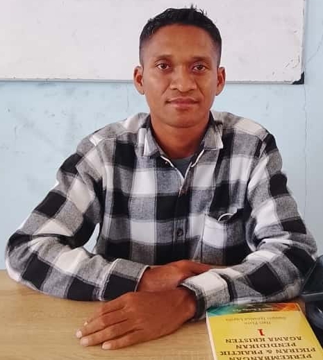 Melki Manu, S.Pd, M.Pd