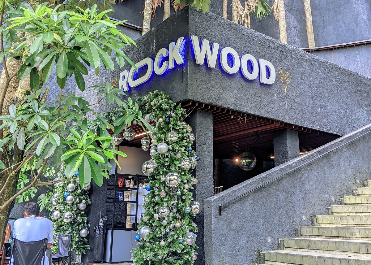 ROCKWOOD COFFEESHOP & PHOTOBOX WONOSOBO