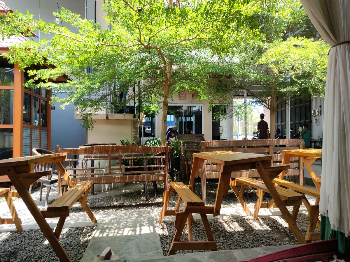 Cafe Payoe Food, Coffee and Car Wash