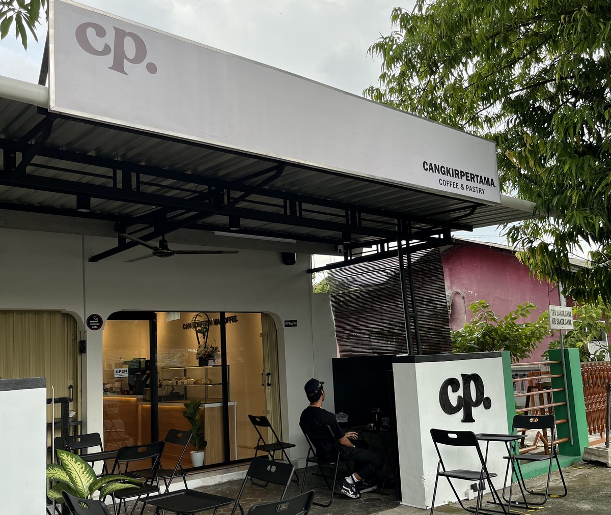 Cangkirpertama coffee , Sragen Kota