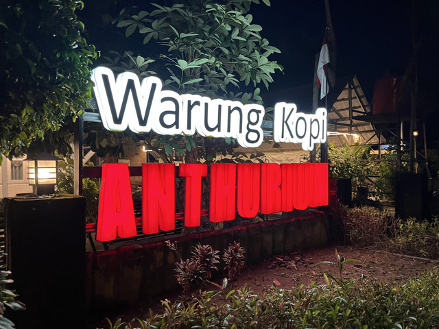 WARUNG KOPI ANTHURIUM