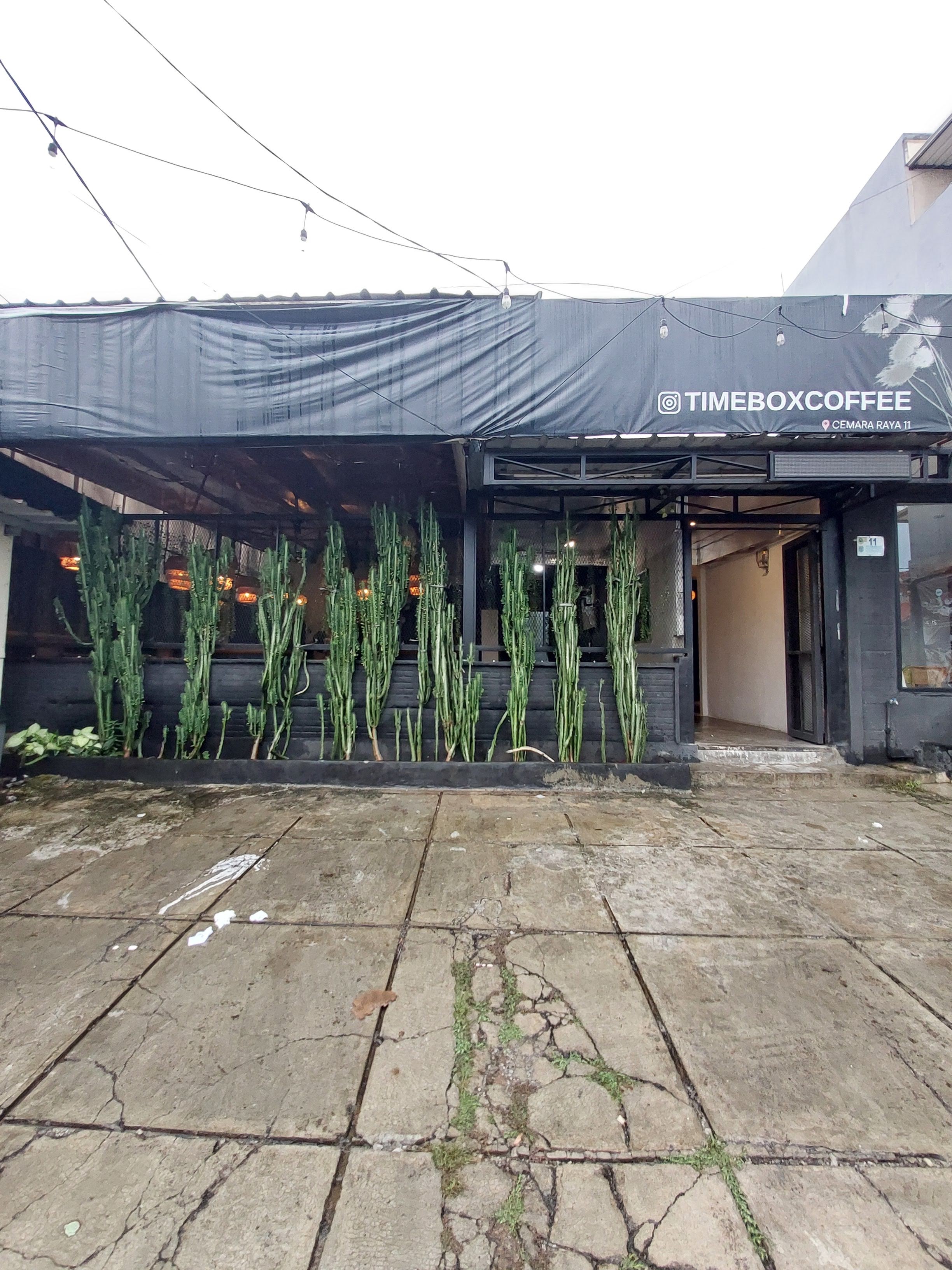 Timebox Coffee & Eatery Depok