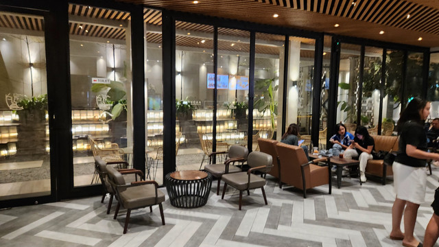 Ada Apa Dengan Kopi (AADK) Bandung Malang - Coffee & Eatery