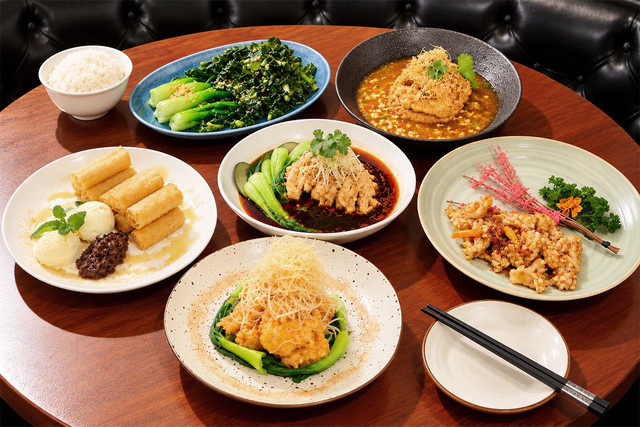 Twelve-Dining-Chinese-Wok-1