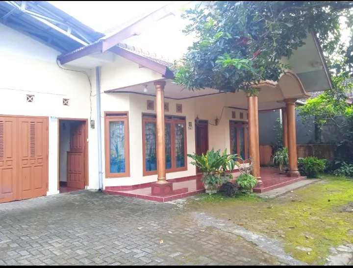 Rumah SHM Karangduren Pakisaji, Tanah ±1.000 m²