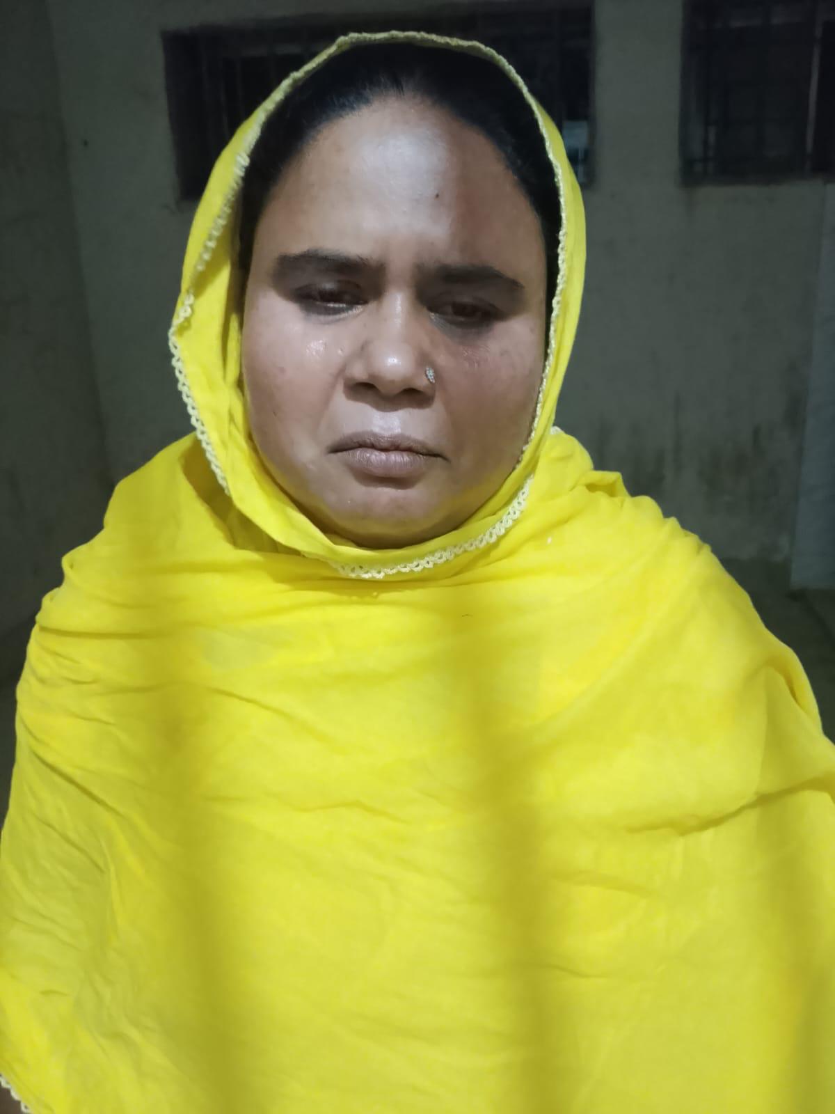 টঙ্গীতে ৫০০ গ্রাম গাঁজাসহ আলোচিত মাদক সম্রাজ্ঞী কারিমা গ্রেপ্তার