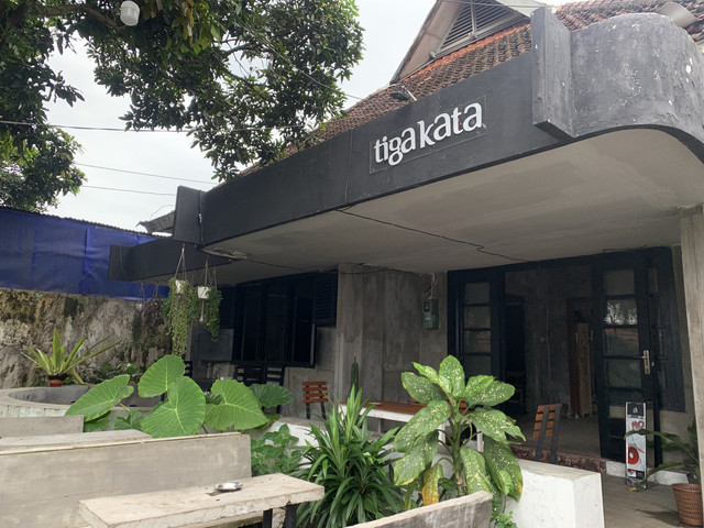 TIGAKATA