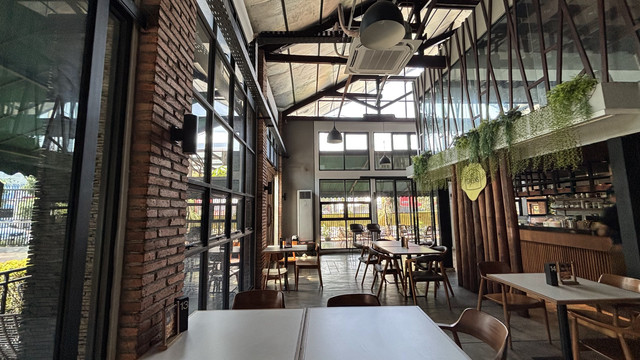Greens Bakery & Bistro