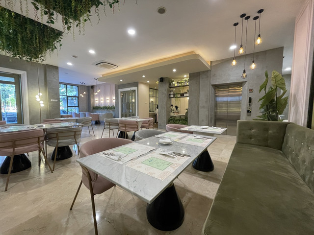 Bunbee Korean Bakery and Cafe