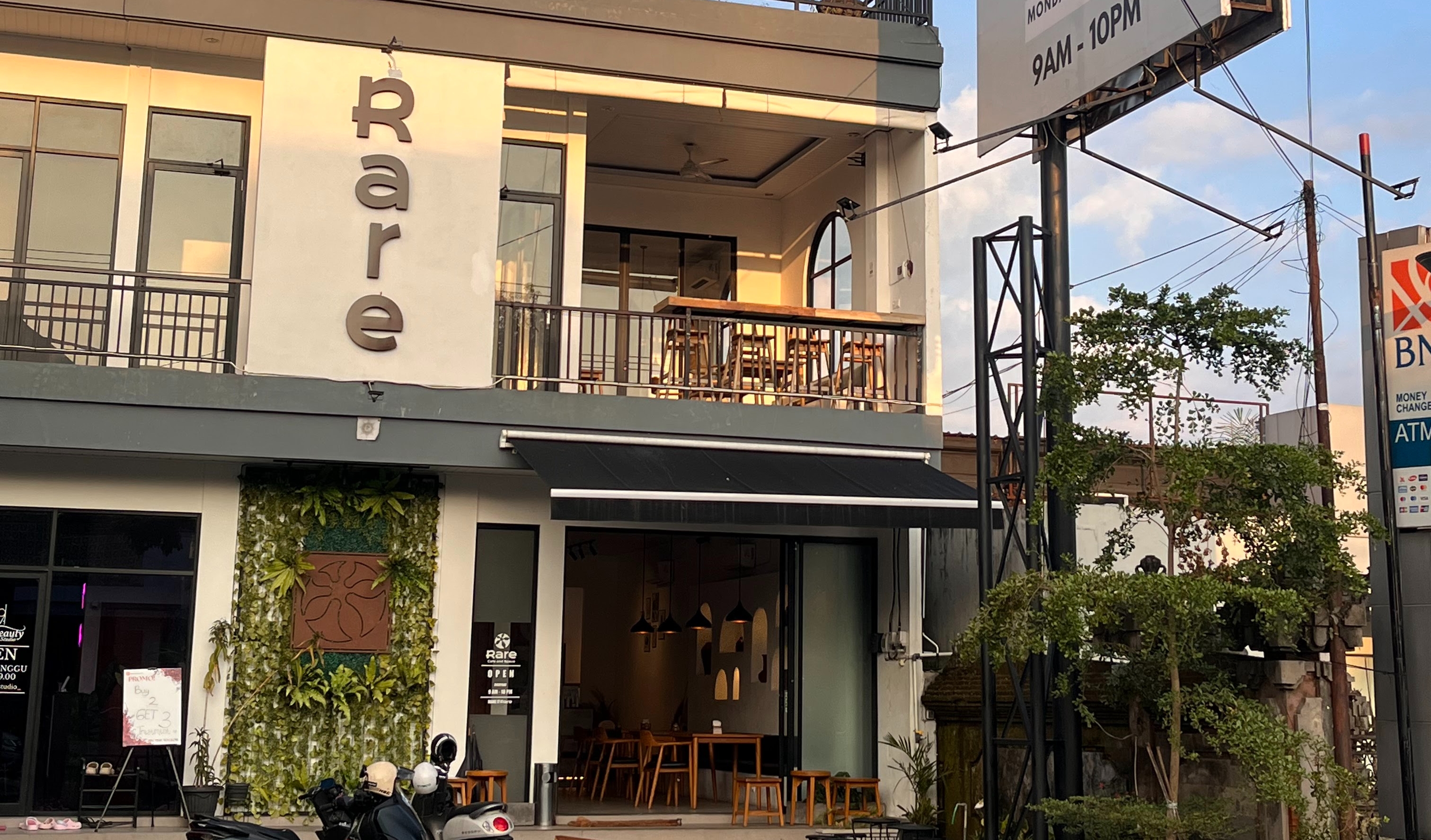 Rare Cafe & Space