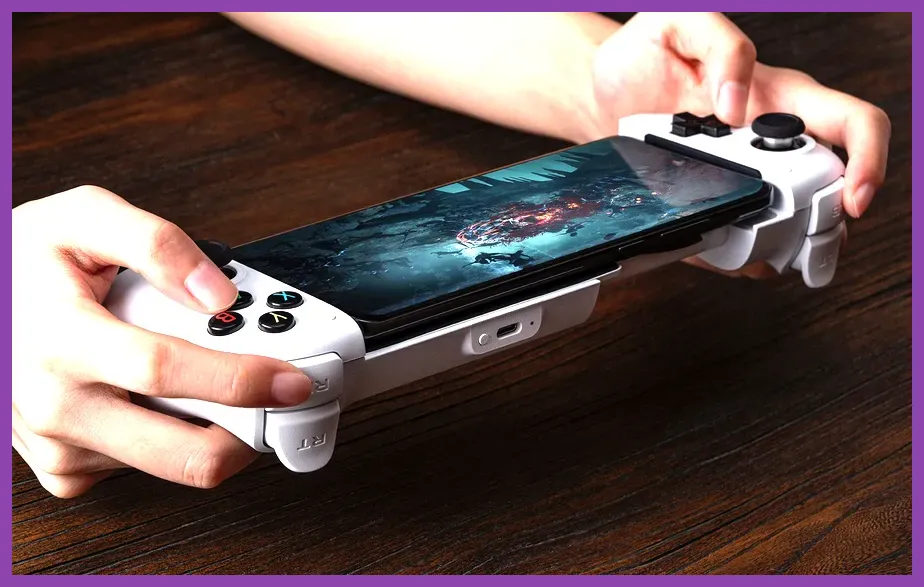 Wireless gamepad connected to a smartphone