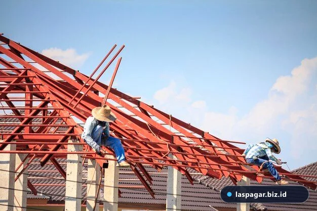 Keunggulan rangka atap baja ringan dibandingkan rangka kayu tradisional