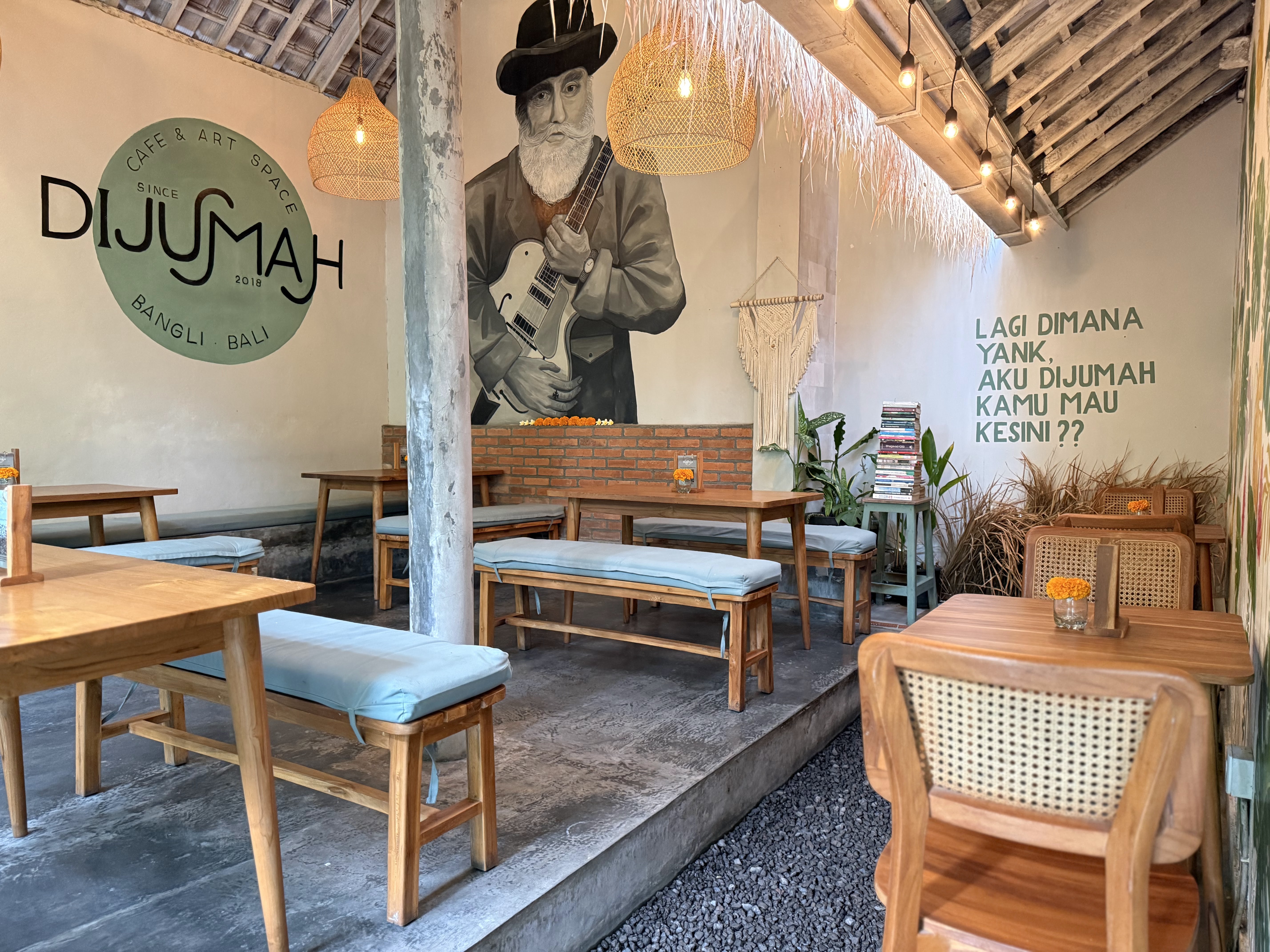 Dijumah Cafe Bali