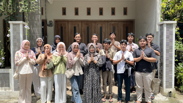 Foto Kebersamaan 14