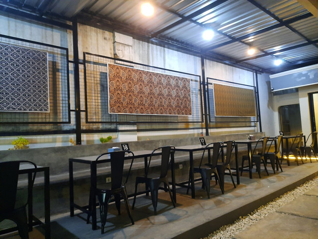 Luckyspace coffee & eatery