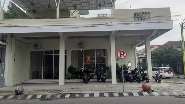 Niscala Coffee and Space