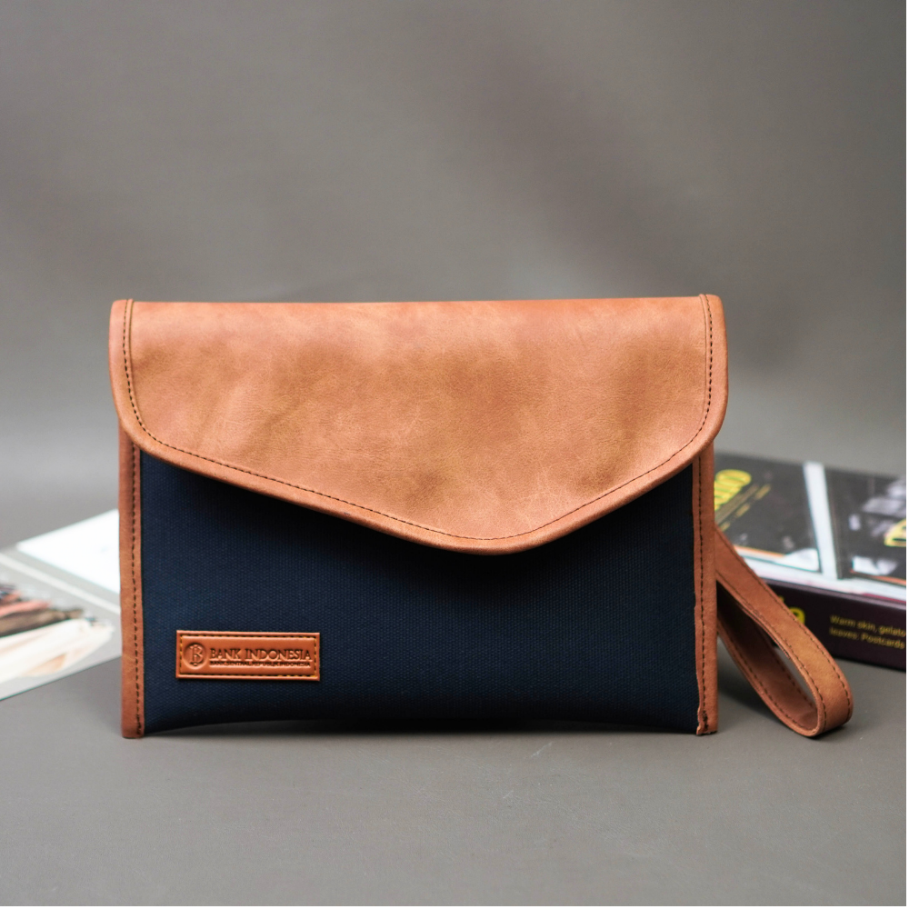 Tas Clutch Pria Wanita Model Azka 3 Dua Warna