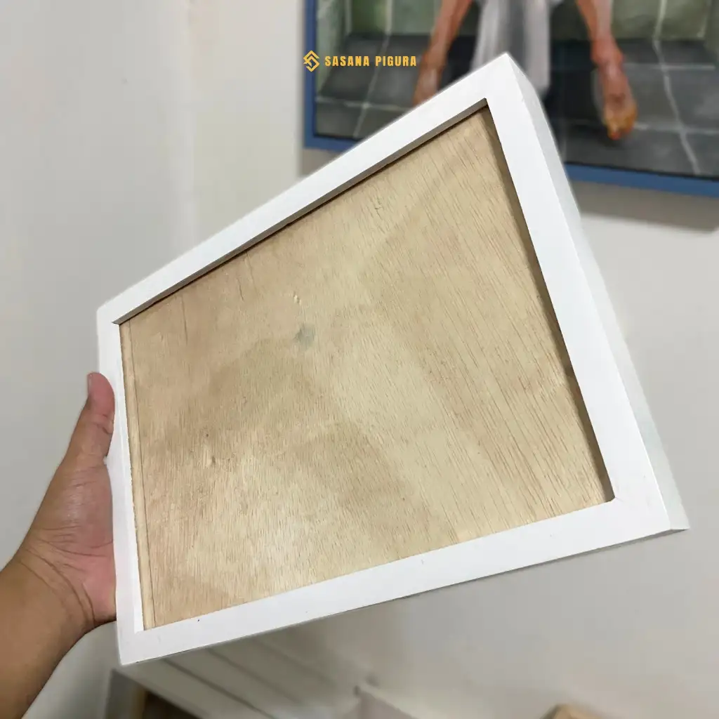 Frame Kayu Solid (FBK) — Hitam & Putih