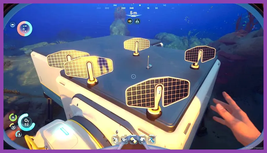 Small player base with solar panels powered up in Subnautica 2